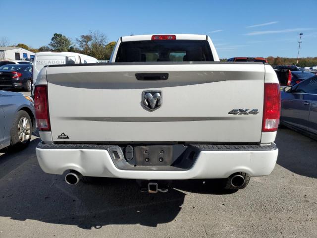 1C6RR7FT7JS174927 - 2018 RAM 1500 ST Blanc photo 6