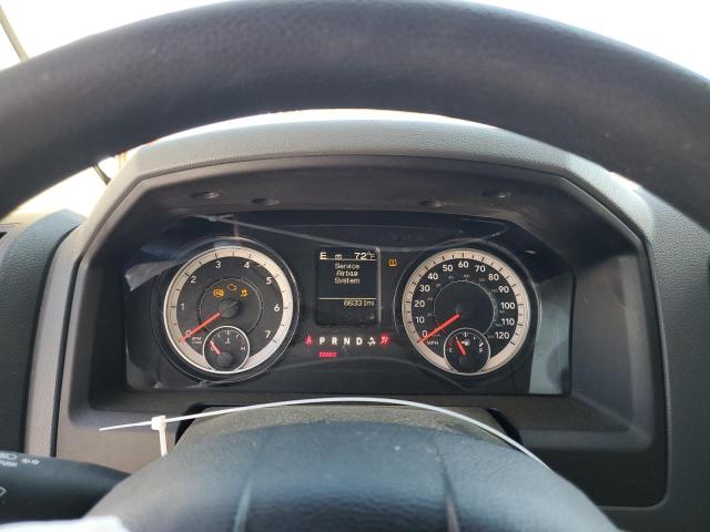 1C6RR7FT7JS174927 - 2018 RAM 1500 ST Blanc photo 9