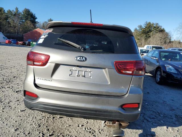 5XYPGDA51KG448515 - 2019 KIA SORENTO LX GRAY photo 6