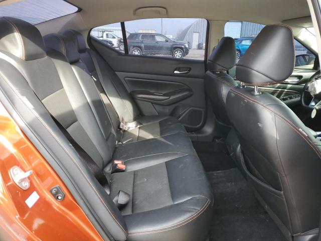 1N4BL4CV2KN320740 - 2019 NISSAN ALTIMA SR ORANGE photo 10