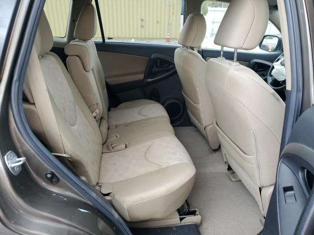 2T3ZF4DV0CW130105 - 2012 TOYOTA RAV4 BROWN photo 11