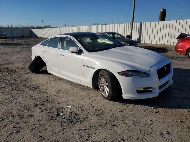 SAJWA1C73G8W02846 - 2016 JAGUAR XJ WHITE photo 4