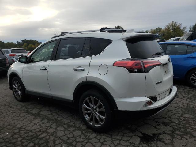JTMDFREV5JD257447 - 2018 TOYOTA RAV4 LIMITED أبيض صورة 2