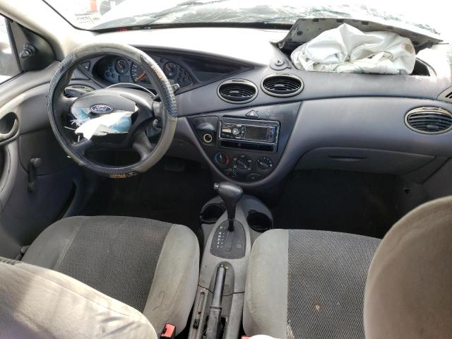 1FAFP33PX3W257061 - 2003 FORD FOCUS LX WHITE photo 8