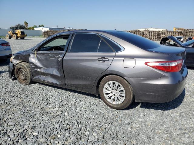 4T4BF1FK6GR555464 - 2016 TOYOTA CAMRY LE GRAY photo 2