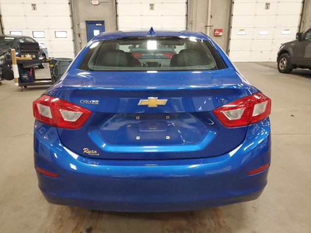 1G1BE5SM6H7177655 - 2017 CHEVROLET CRUZE LT Blau Foto 6
