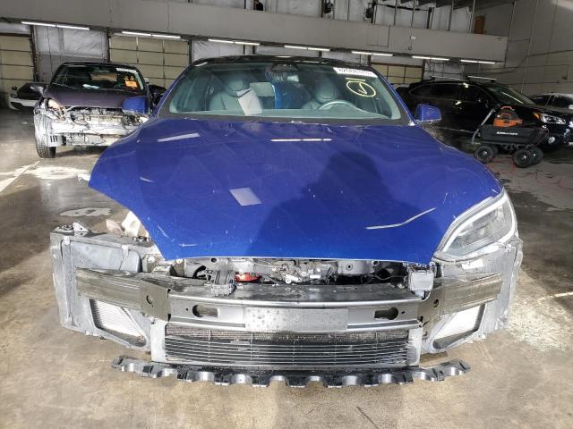 5YJSA1E48GF174305 - 2016 TESLA MODEL S ლურჯი ფოტო 5
