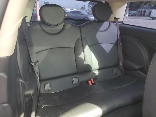 WMWSU3C59BT251491 - 2011 MINI COOPER SILVER photo 10