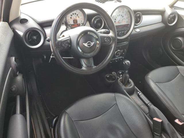 WMWSU3C59BT251491 - 2011 MINI COOPER SILVER photo 8