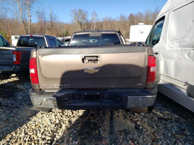 1GCJK33678F208272 - 2008 CHEVROLET SILVERADO K3500 GRAY photo 6