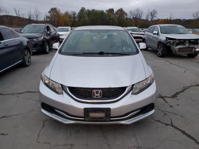 19XFB2F54DE273331 - 2013 HONDA CIVIC LX SILVER photo 5
