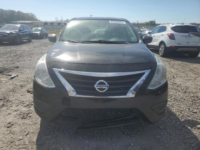 3N1CN7AP0JL811811 - 2018 NISSAN VERSA S Czarny zdjęcie 5