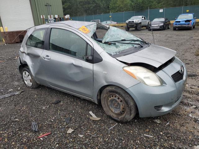 JTDJT923785200170 - 2008 TOYOTA YARIS SILVER photo 4