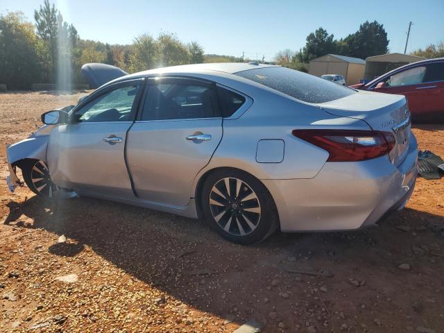 1N4AL3AP2JC239743 - 2018 NISSAN ALTIMA 2.5 Серебристый фото 2