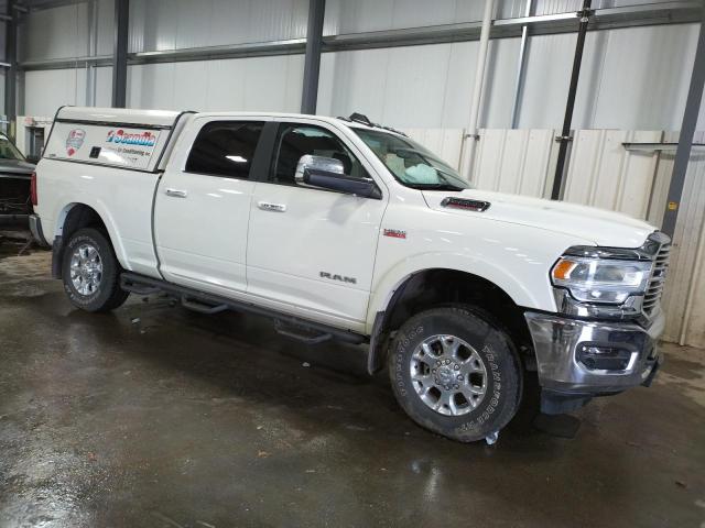 3C6UR5FJ7NG373437 - 2022 RAM 2500 LARAMIE WHITE photo 4