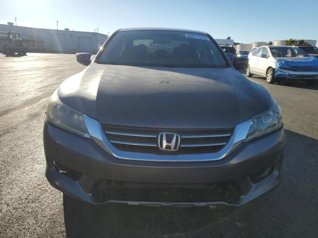 1HGCR2F5XFA139817 - 2015 HONDA ACCORD SPORT 灰色 照片 5