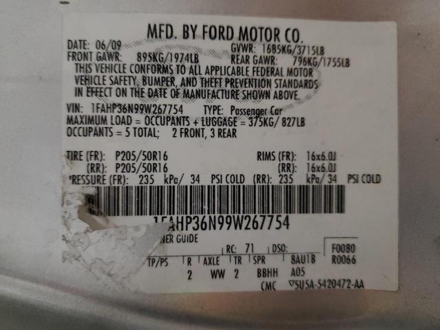 1FAHP36N99W267754 - 2009 FORD FOCUS SES SILVER photo 12