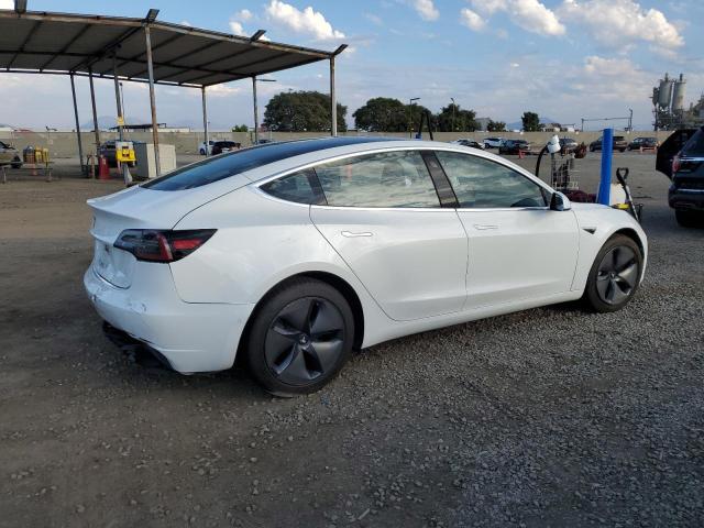 5YJ3E1EA4JF057200 - 2018 TESLA MODEL 3 თეთრი ფოტო 3