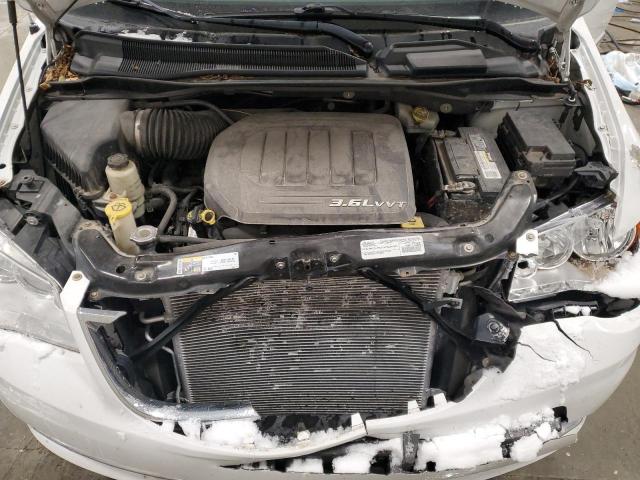 2C4RC1CG6FR705901 - 2015 CHRYSLER TOWN & COU TOURING L WHITE photo 12