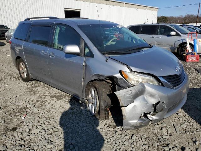 5TDKK3DC3BS167462 - 2011 TOYOTA SIENNA LE SILVER photo 4