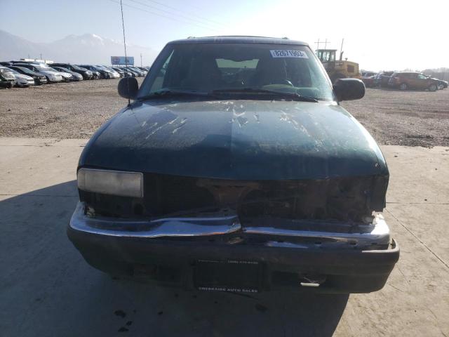 1GNDT13W1W2226891 - 1998 CHEVROLET BLAZER TURQUOISE photo 5