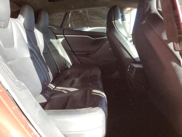 5YJSA1E41HF217383 - 2017 TESLA MODEL S RED photo 10