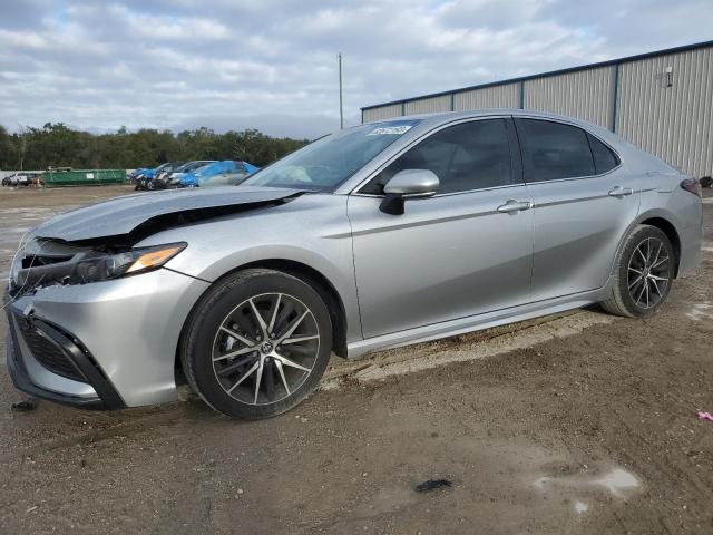 4T1G11AK1PU794359 - 2023 TOYOTA CAMRY SE NIGHT SHADE SILVER photo 1