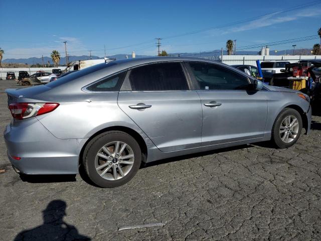 5NPE24AF4HH522722 - 2017 HYUNDAI SONATA SE SILVER photo 3