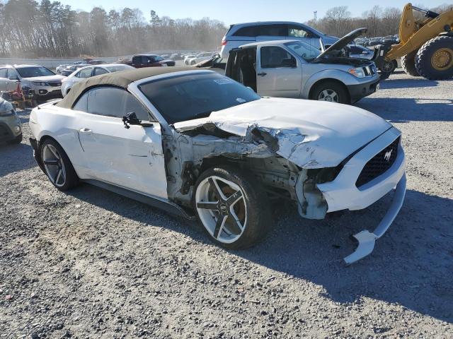 1FATP8UH2F5393024 - 2015 FORD MUSTANG WHITE photo 4