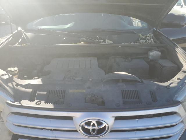 5TDZK3EH8BS028713 - 2011 TOYOTA HIGHLANDER BASE Negro foto 12