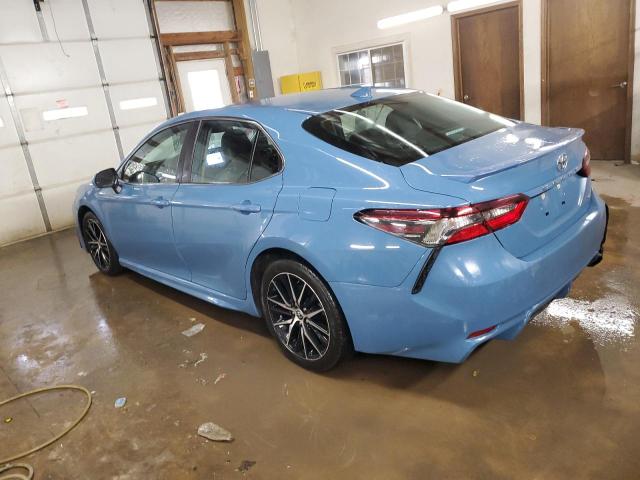 4T1G11AK4PU188523 - 2023 TOYOTA CAMRY SE NIGHT SHADE BLUE photo 2