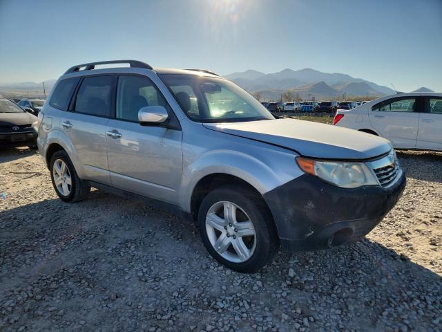 JF2SH6CC4AH726152 - 2010 SUBARU FORESTER 2.5X PREMIUM Gümüş foto 4