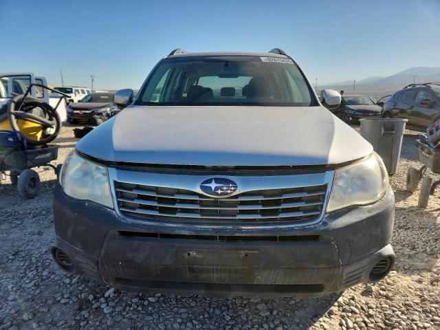 JF2SH6CC4AH726152 - 2010 SUBARU FORESTER 2.5X PREMIUM Gümüş foto 5