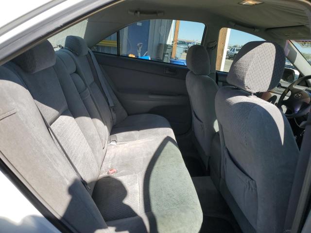 4T1BE32K74U340136 - 2004 TOYOTA CAMRY LE 白色 照片 10