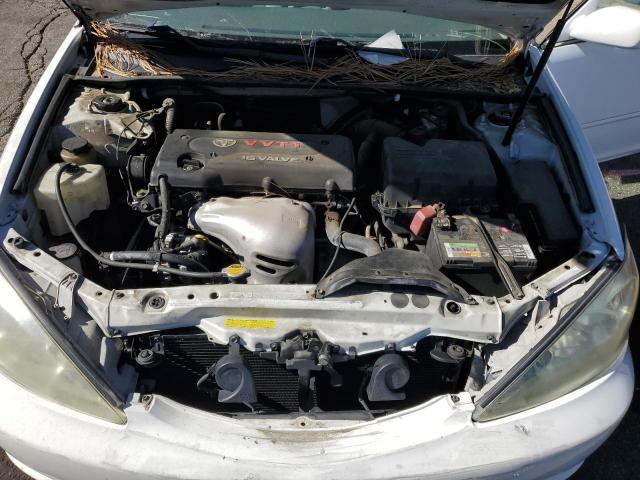 4T1BE32K74U340136 - 2004 TOYOTA CAMRY LE 白色 照片 11