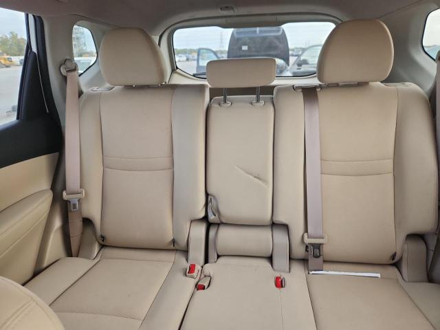 KNMAT2MT4GP723802 - 2016 NISSAN ROGUE S WHITE photo 10