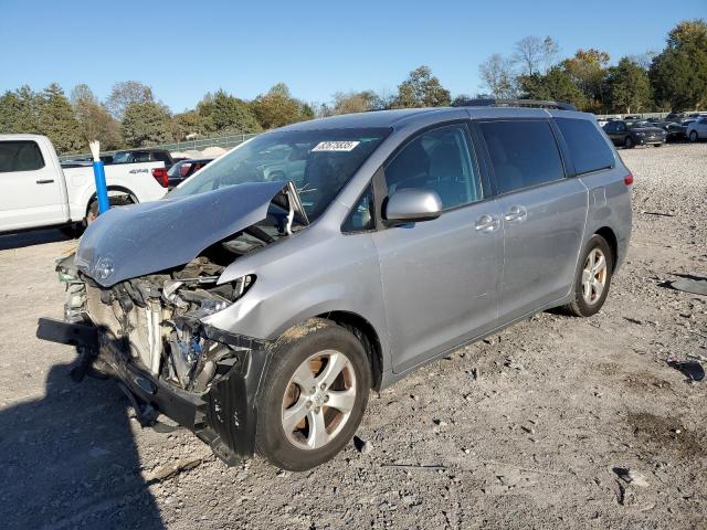 2013 TOYOTA SIENNA LE, 