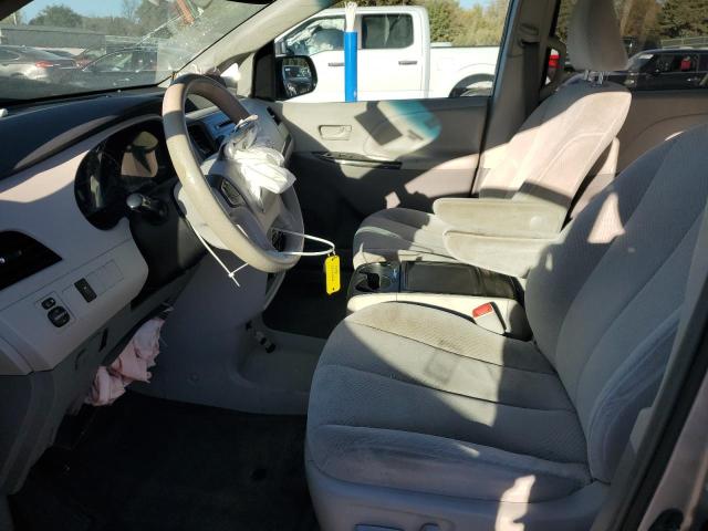 5TDKK3DC7DS335204 - 2013 TOYOTA SIENNA LE SILVER photo 7