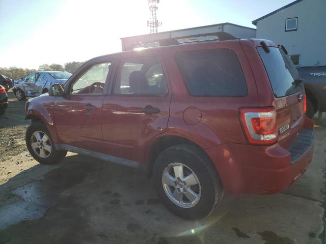 1FMCU0D79BKA66168 - 2011 FORD ESCAPE XLT წითელი ფოტო 2