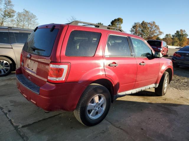 1FMCU0D79BKA66168 - 2011 FORD ESCAPE XLT წითელი ფოტო 3