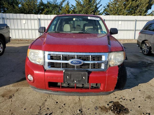 1FMCU0D79BKA66168 - 2011 FORD ESCAPE XLT წითელი ფოტო 5