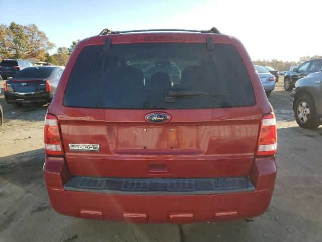 1FMCU0D79BKA66168 - 2011 FORD ESCAPE XLT წითელი ფოტო 6