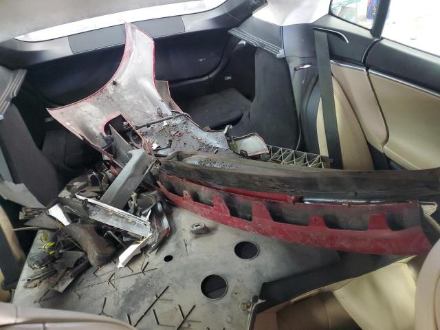 5YJSA1E2XHF194717 - 2017 TESLA MODEL S Կարմիր լուսանկար 12