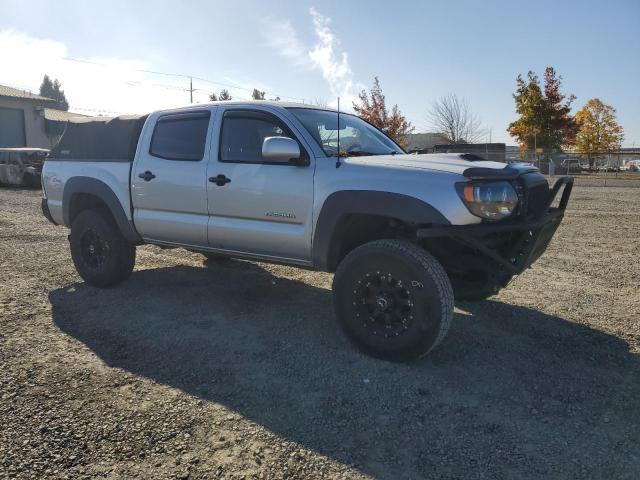 5TEJU62N76Z190098 - 2006 TOYOTA TACOMA DOUBLE CAB PRERUNNER SILVER photo 4