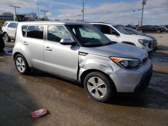 KNDJN2A20G7825233 - 2016 KIA SOUL SILVER photo 4