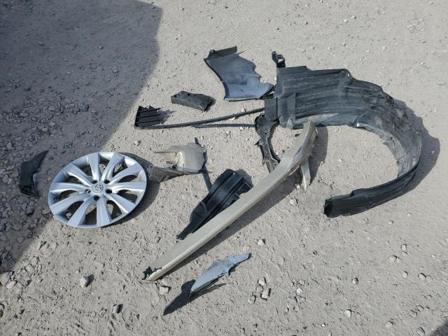 1NXBU4EE7AZ248910 - 2010 TOYOTA COROLLA BASE Srebrny zdjęcie 12