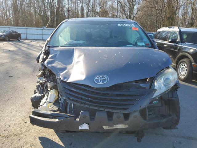 5TDKK3DC4BS114592 - 2011 TOYOTA SIENNA LE GRAY photo 5