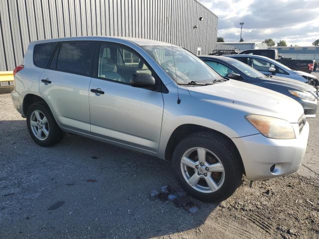 JTMBD33V786082288 - 2008 TOYOTA RAV4 ვერცხლისფერი ფოტო 4