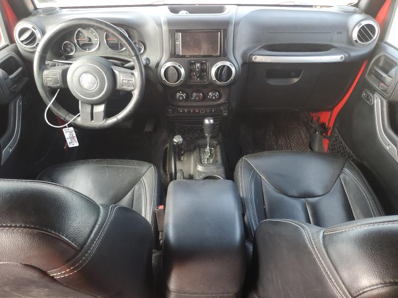 1C4HJWEG1JL919160 - 2018 JEEP WRANGLER U SAHARA Қызыл фото 8