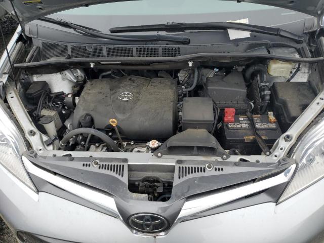 5TDYZ3DC2LS085200 - 2020 TOYOTA SIENNA XLE SILVER photo 12